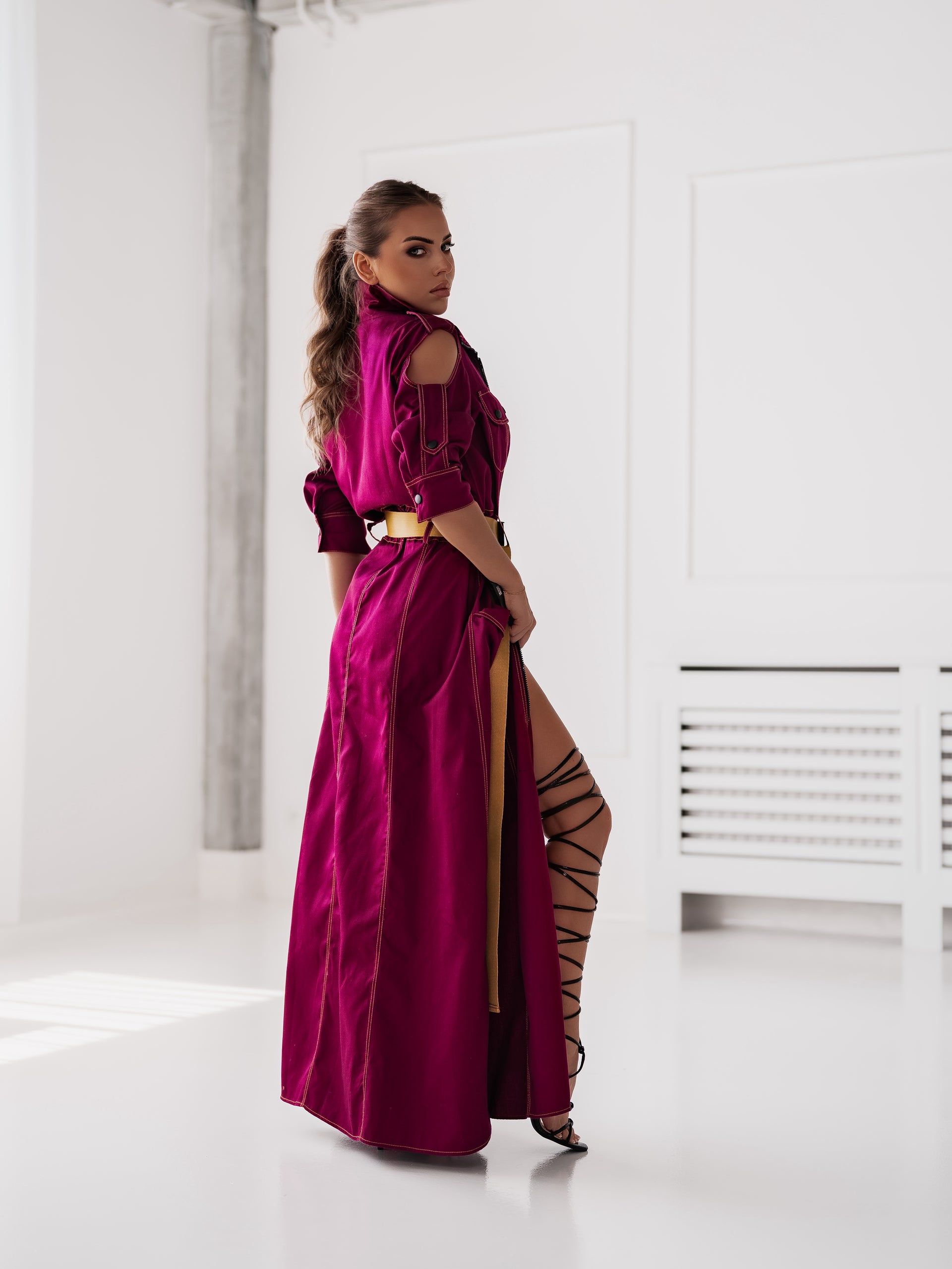 Дълга рокля с колан Savana Ruby